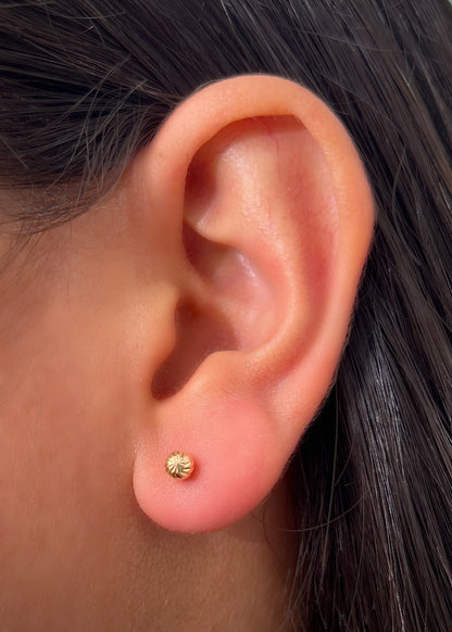 Topos Bola Diamantada 4mm 0.5gr — Oro Amarillo