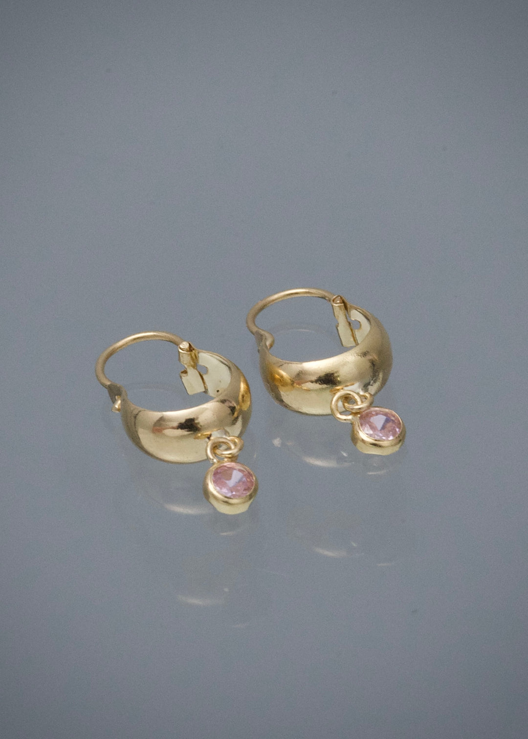 Candongas con Swarovski Rosado 0.7gr / 1.8cm / 4.1mm — Oro Amarillo