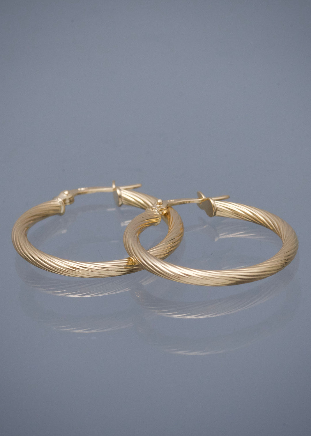 Candongas Entorchadas 2.3gr / 2.7cm / 2.4mm — Oro Amarillo