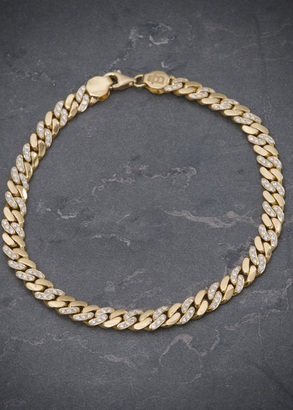 Pulso cubano con 110pts de diamantes 15.2gr / Largo 19.5cm / Oro Amarillo (Joya) M