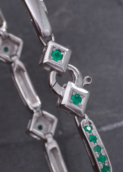 Pulso con 70pts de esmeraldas 15.45gr / Largo 19cm / Oro Blanco (Joya) M
