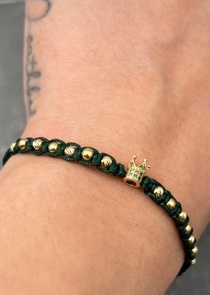 Pulsera en hilo verde con herraje de corona 1.3gr / Oro Amarillo (Joya) M