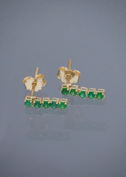 Topos con Swarovski Verde 0.7gr / 1cm / 1.8mm — Oro Amarillo