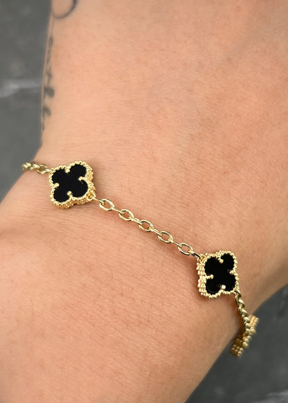 Pulso Lucky Clover Piedra Negra 6gr / 18.5cm / 9.8mm — Oro Amarillo
