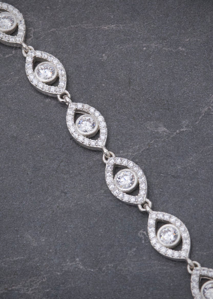 Pulso Ojo Turco con Swarovski Blanco 10.5gr / 17cm / 7.4mm — Plata 925