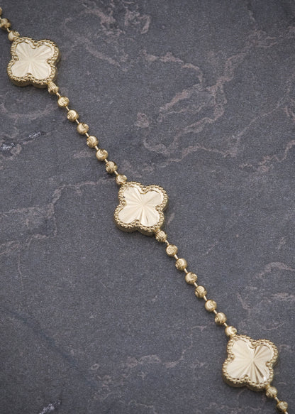Pulso Lucky Clover Diamantado 5.1gr / 18cm / 10mm — Oro Amarillo