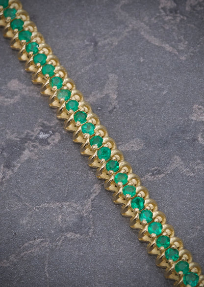 Pulso tenis con 260pts de esmeraldas 17.7gr / Largo 18.5cm / Oro Amarillo (Joya) M