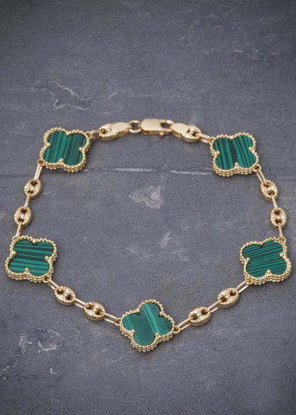 Pulso lucky clover piedra verde 9.85gr / Largo 20cm / Oro Amarillo (Joya) P