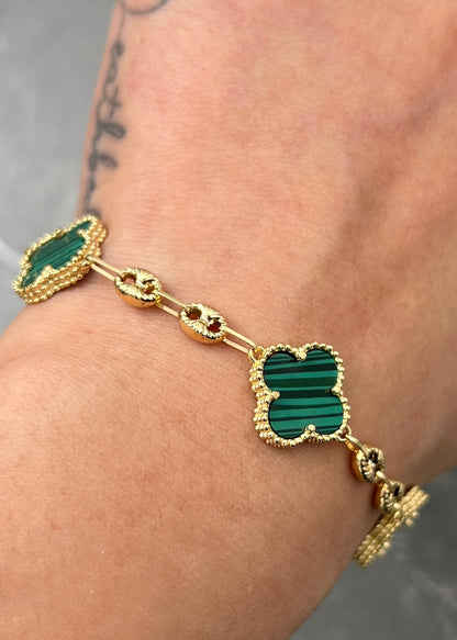 Pulso lucky clover piedra verde 9.85gr / Largo 20cm / Oro Amarillo (Joya) P