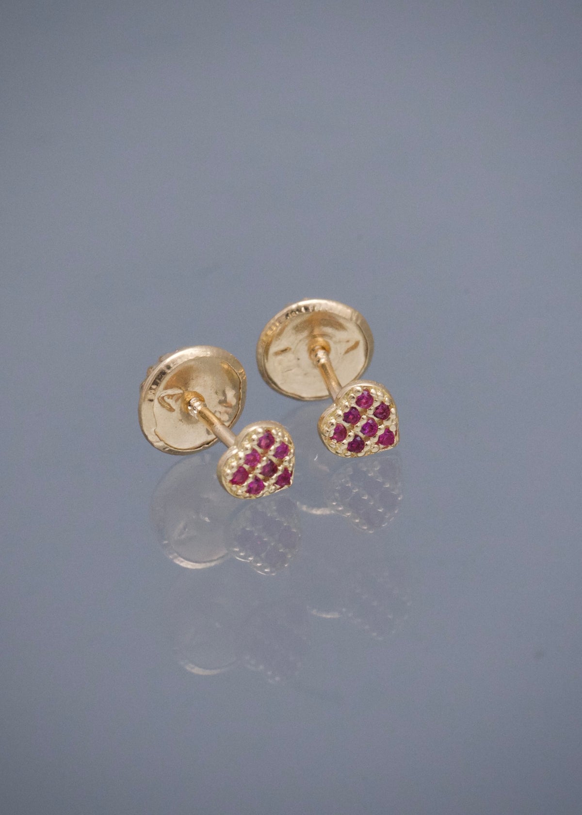 Topos Corazon con Swarovski Fucsia 0.5gr / 4cm / 3.9mm — Oro Amarillo