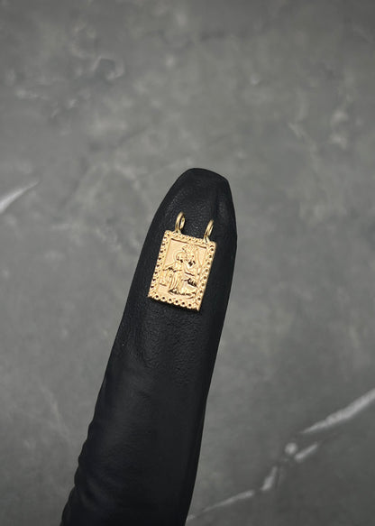 Herraje corazon de jesus y virgen del carmen 0.45gr / Largo 1.3cm / Oro Amarillo Nac B