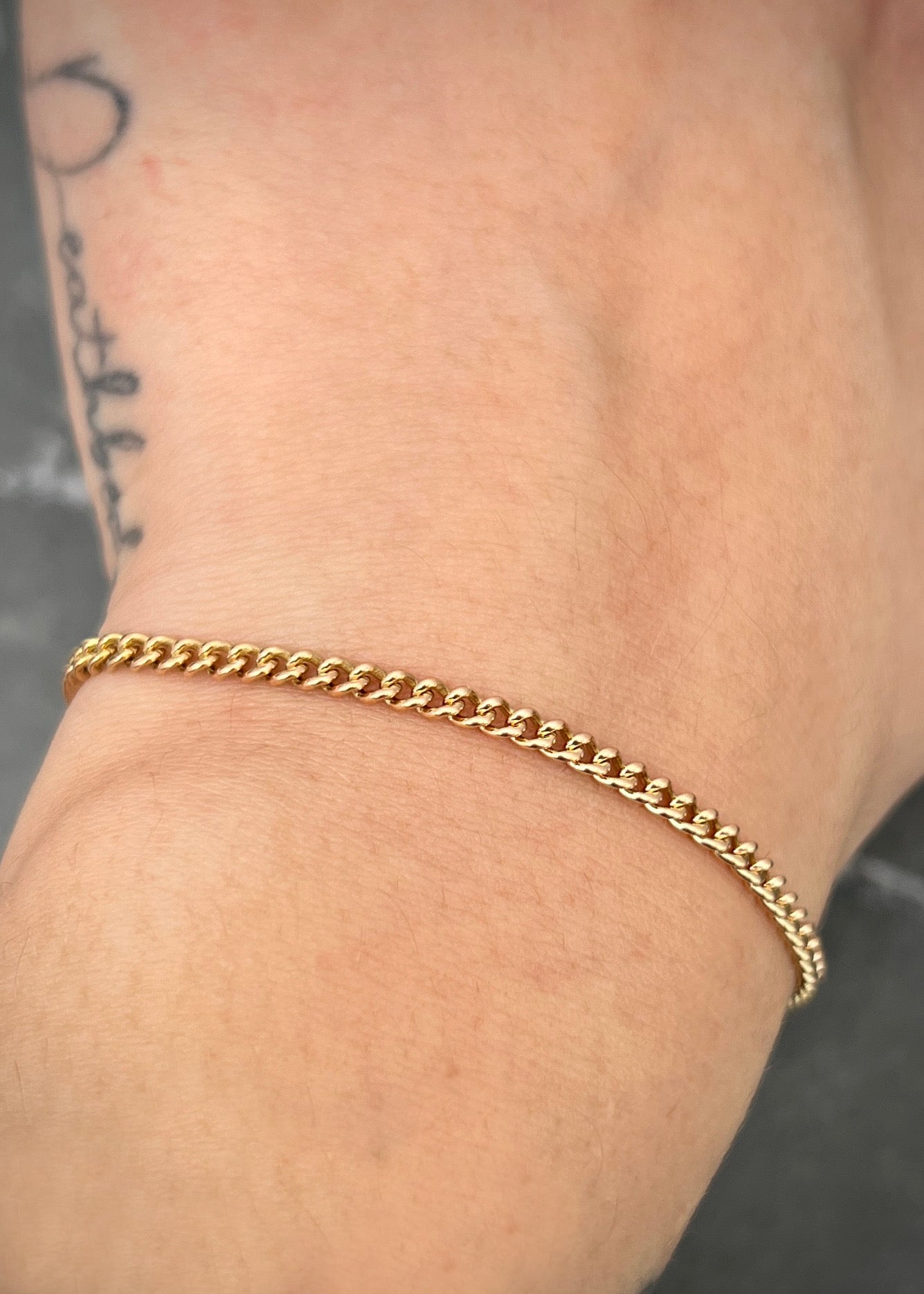 Pulso cubano 5.85gr / Largo 21.5cm / Oro Rosado italy cte B