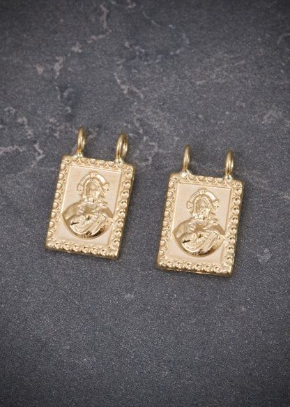 Herraje corazon de jesus y virgen del carmen 0.45gr / Largo 1.3cm / Oro Amarillo Nac B