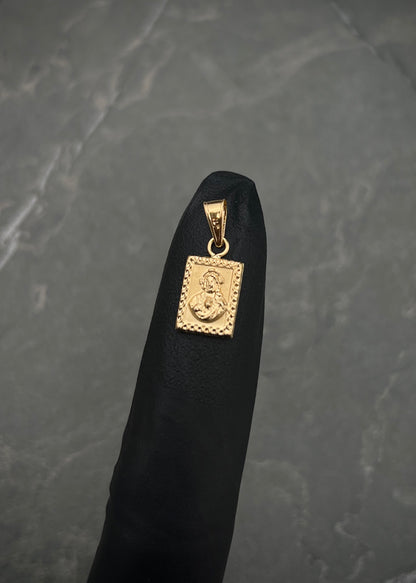 Dije corazon de jesus y virgen del carmen  0.5gr / Largo 1.7cm / Oro Amarillo Nac P