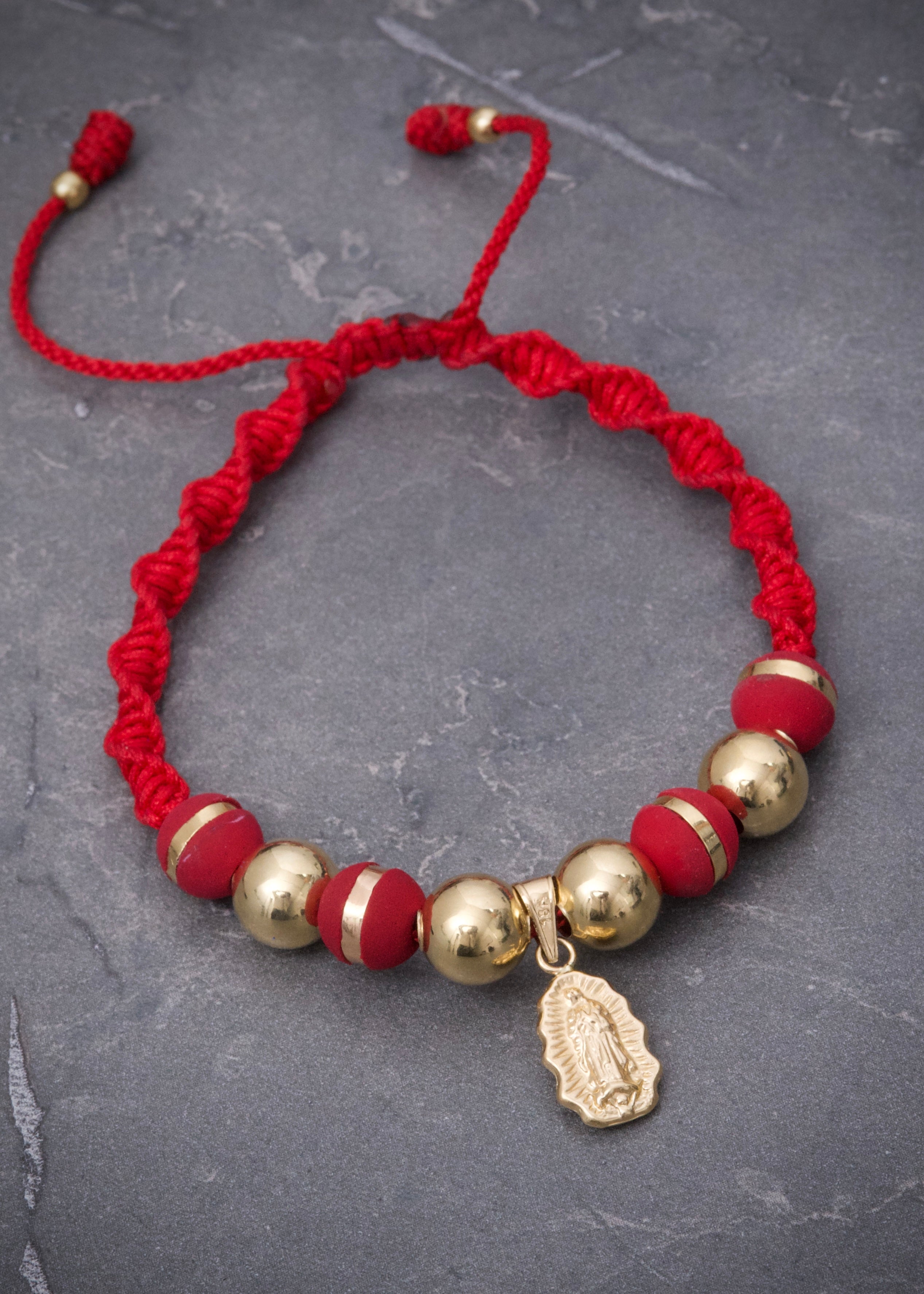 Pulsera en hilo rojo con dije virgen de guadalupe 1.85gr / Oro Amarillo (Joya) M