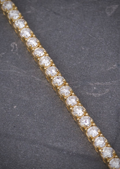 Pulso tenis con 574pts de diamantes 20.35gr / Largo 20.5cm / Oro Amarillo (Joya) M