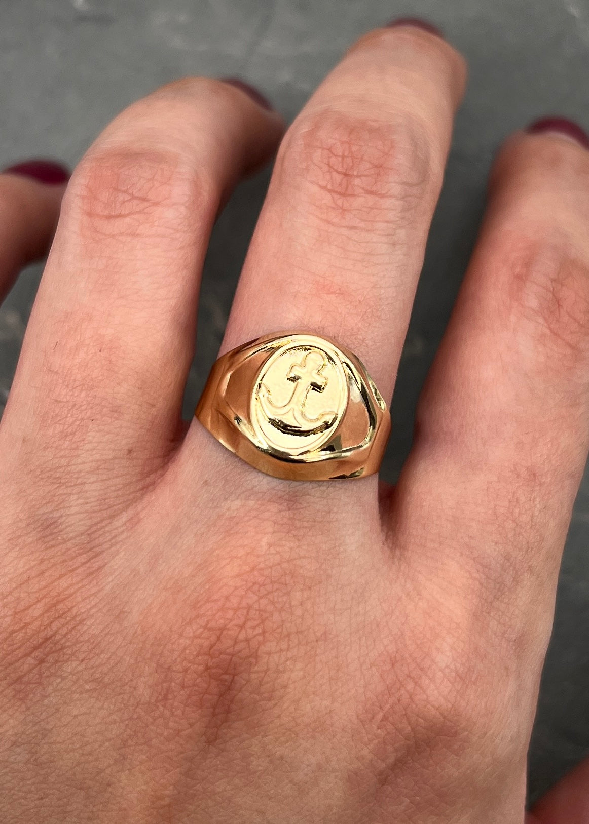 Anillo ancla 1.75gr / TALLA 7 1/4 / Oro Amarillo Nac M