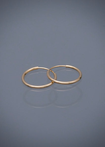 Candongas lisas 0.5gr / Largo 1.2cm / Oro Amarillo Nac M