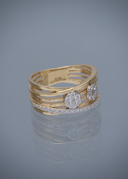 Anillo con 41pts de diamantes blancos 5.35gr / TALLA 6 1/2 / Oro Amarillo (Joya) M
