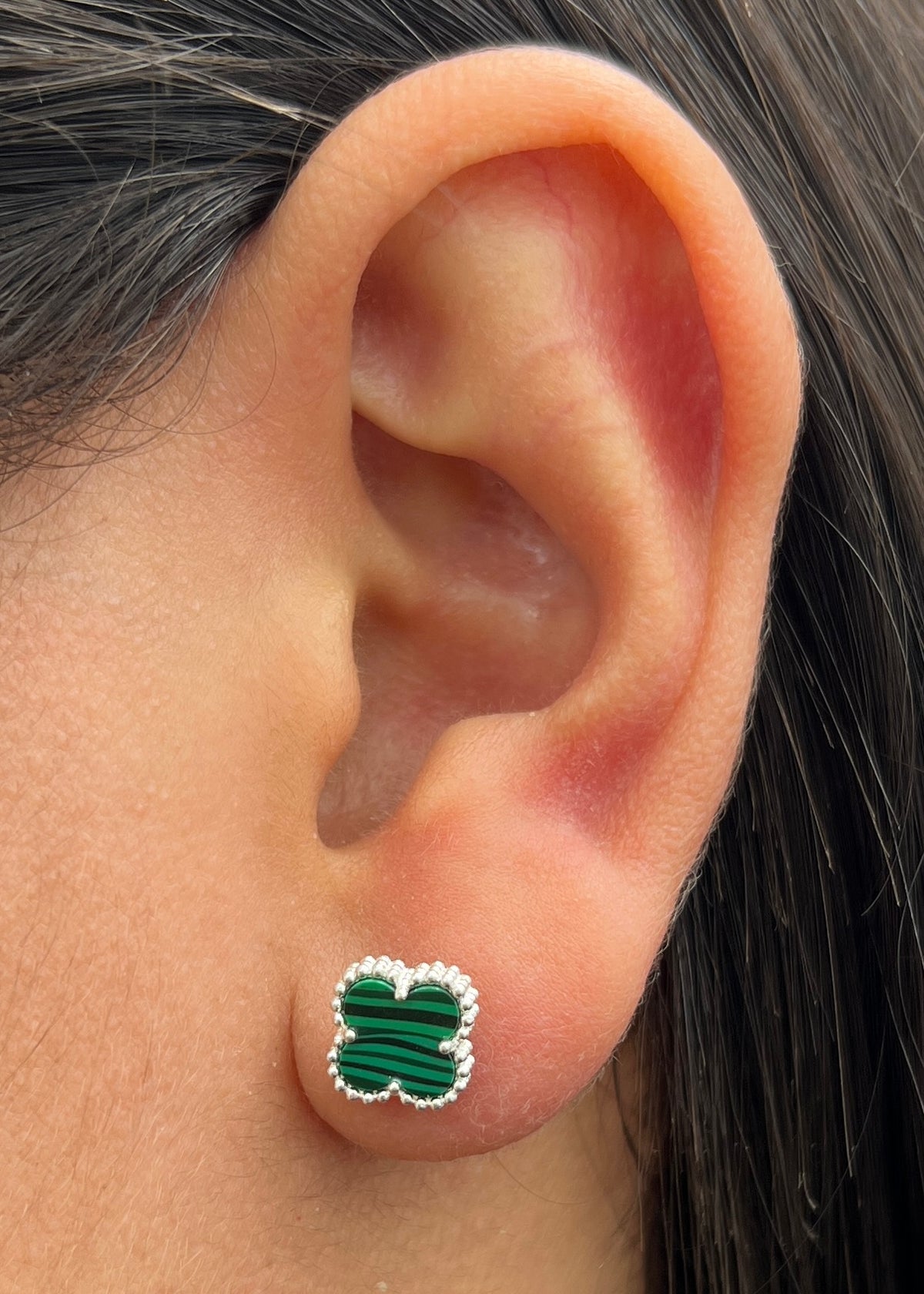 Topos Lucky Clover Piedra Verde 1.75gr / 0.8cm / 8mm — Plata 925