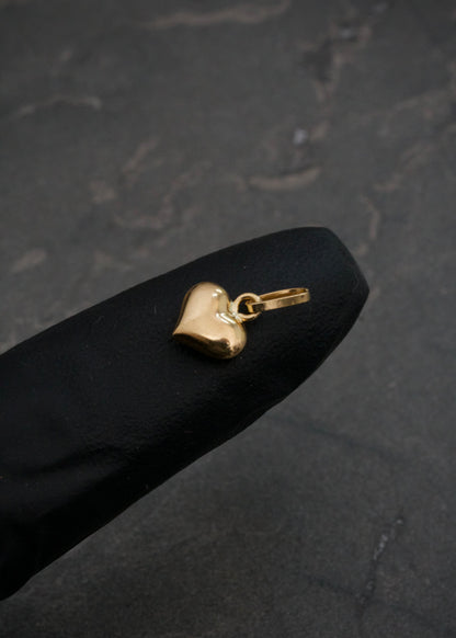 Dije corazon 0.2gr / Largo 1.2cm / Oro Amarillo Nac B