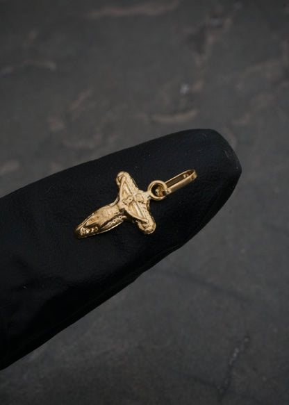 Dije cristo 0.3gr / Largo 1.6cm / Oro Amarillo Nac B
