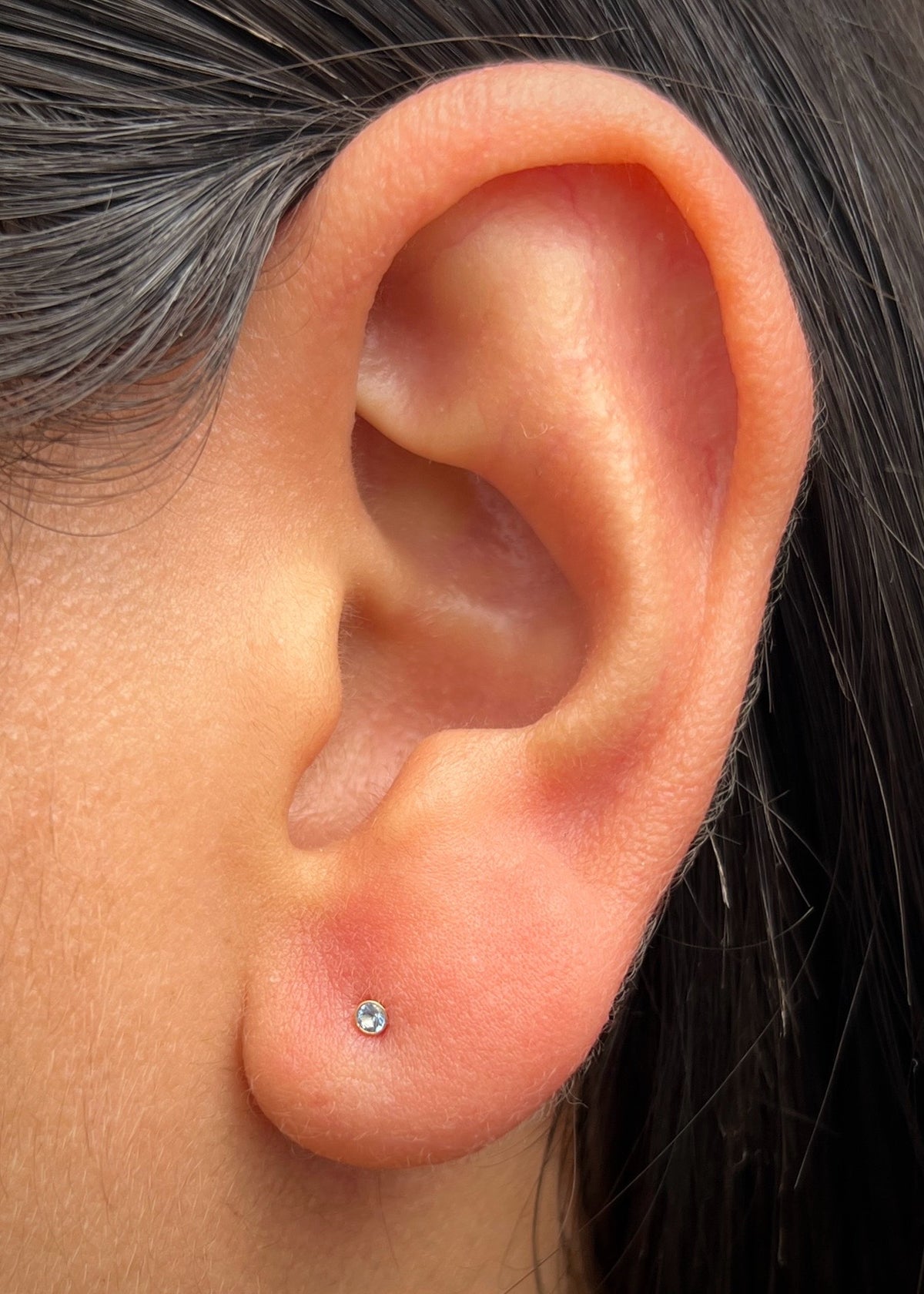 Topos Circulo con Swarovski Azul 0.35gr / 0.2cm / 2mm — Oro Amarillo