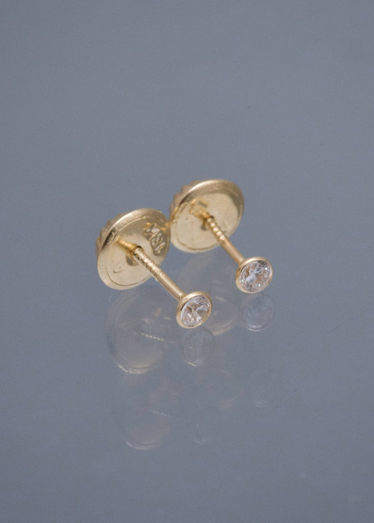 Topos Circulo con Swarovski Blanco 0.4gr / 0.2cm / 2mm — Oro Amarillo