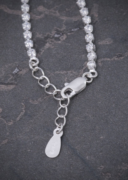 Pulso tenis con swarovski blanco 2.95gr / Largo 17cm / Plata B