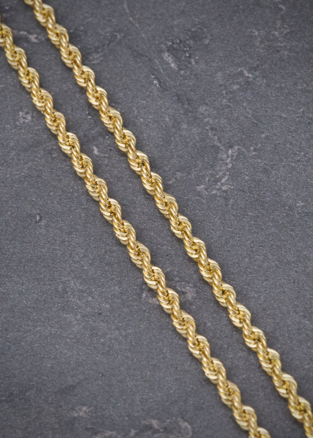 Cadena Lazo 2.7gr / 45cm / 2.2mm — Oro Amarillo