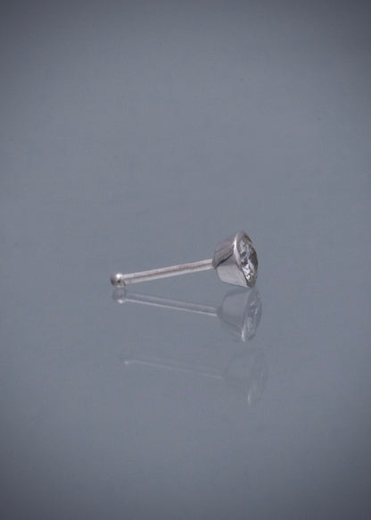 Piercing con 9pts de diamante 0.15gr — Oro Blanco