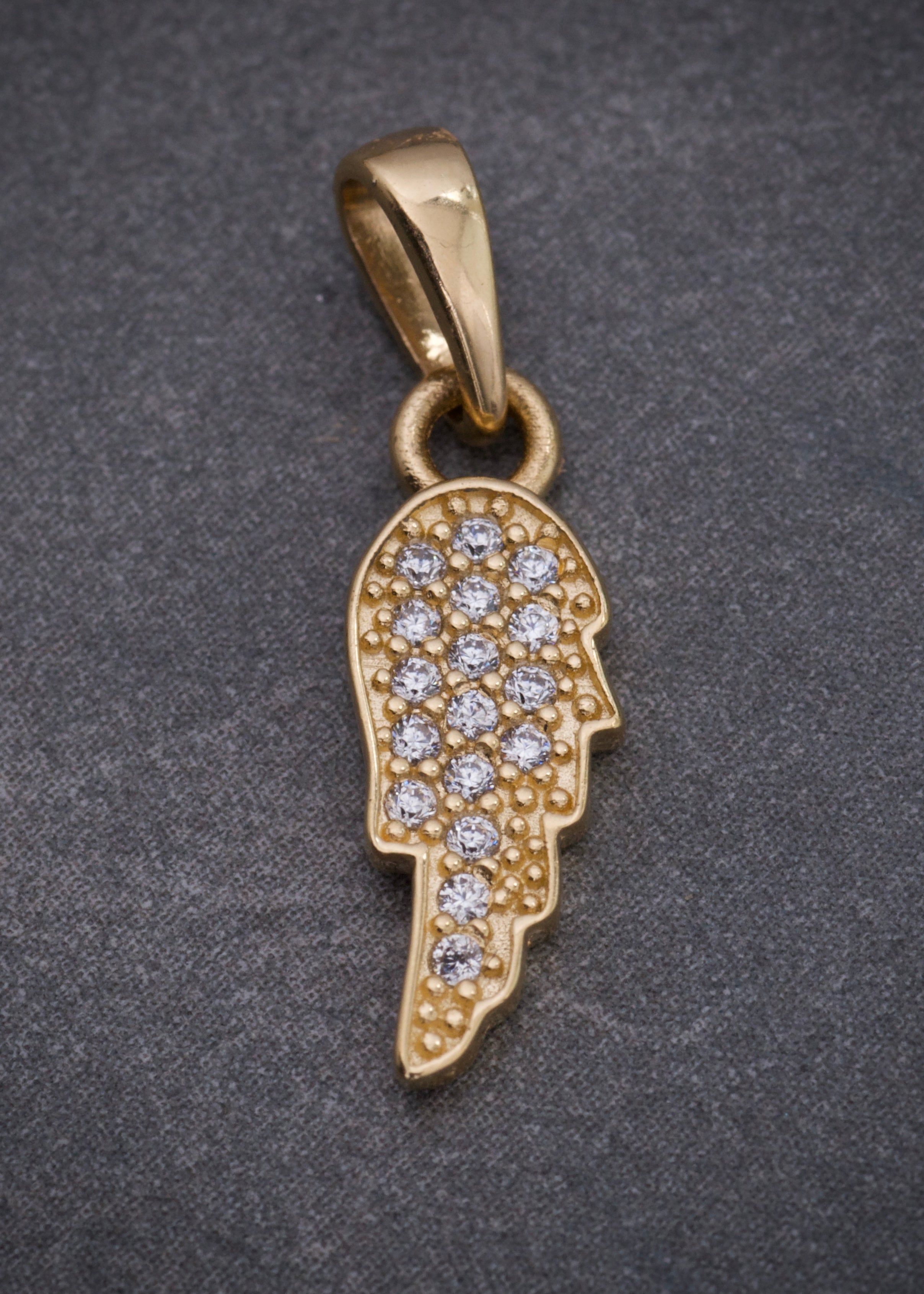 Dije ala con swarovski blanco 1gr / Largo 2cm / Oro Amarillo Nac M