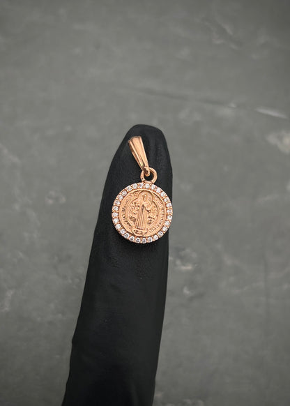 Dije san benito 3.1gr / Largo 2.1cm / Oro Rosado Nac B