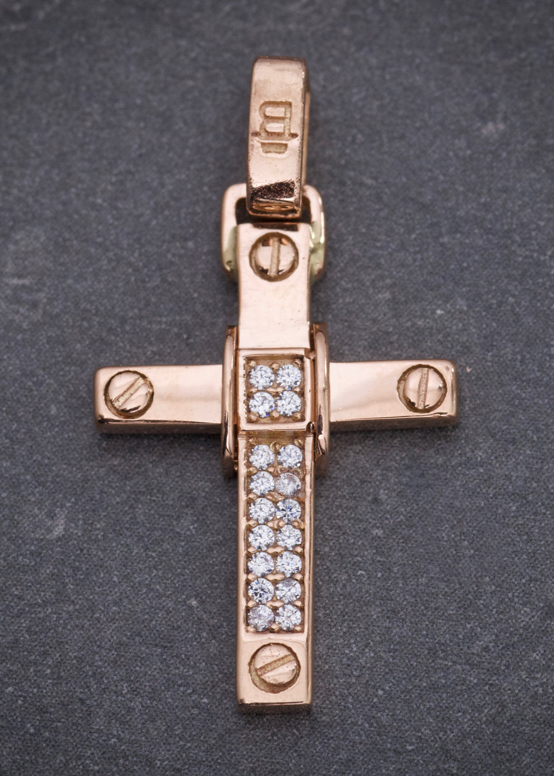 Dije cruz con swarovski blanco 1.8gr / Largo 2.5cm — Oro Rosado