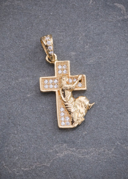 Dije Cruz con Cristo Swarovskis Blancos 2gr / 2.4cm / 14mm — Oro Amarillo