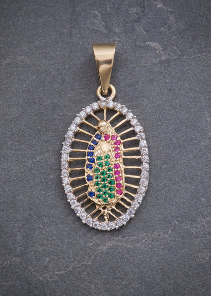 Dije Virgen de Guadalupe con Swarovski Azul y Fucsia 2.7gr / 3.7cm / 17mm — Oro Amarillo