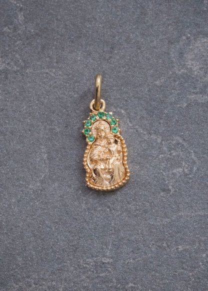 Dije Virgen del Carmen con Swarovski Verde 1.1gr / 1.7cm / 7mm — Oro Amarillo