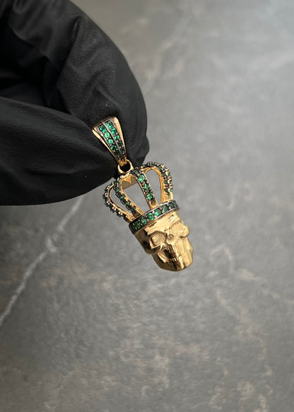 Dije Calavera con Swarovski Verde 4.05gr / 3cm / 13.9mm — Oro Amarillo