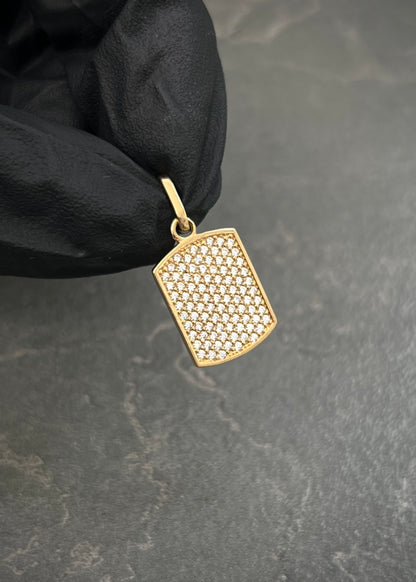 Dije Placa con Swarovski Blanco 1.9gr / 2.3cm / 11.4mm — Oro Amarillo