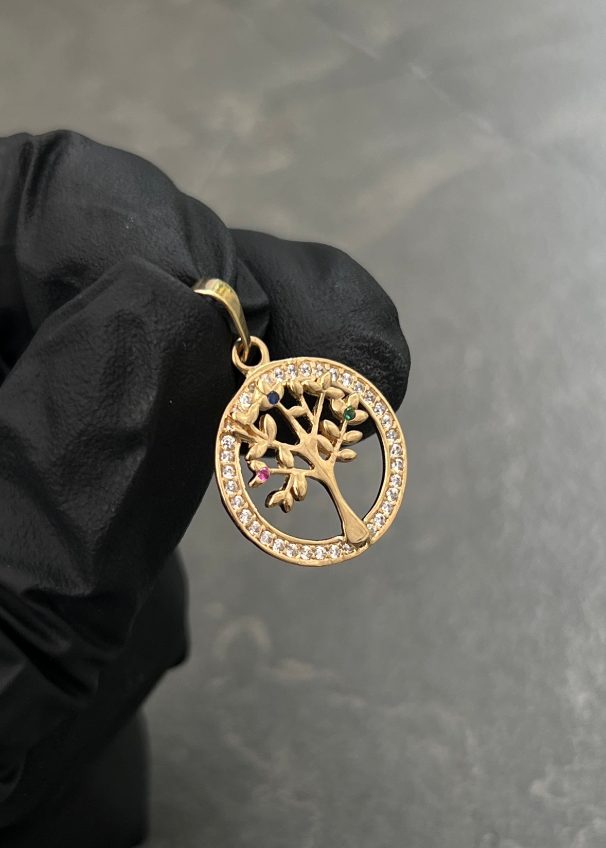 Dije Arbol de la Vida con Swarovskis 1.6gr / 2.4cm / 16.3mm — Oro Amarillo