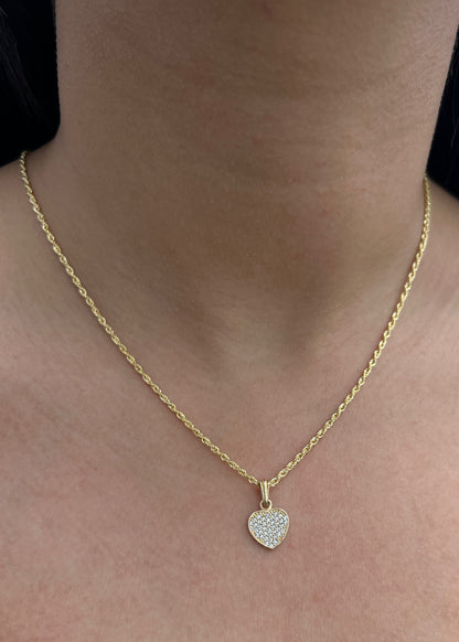 Dije Corazon con Swarovski Blanco 1.15gr / 1.7cm / 10.4mm — Oro Amarillo