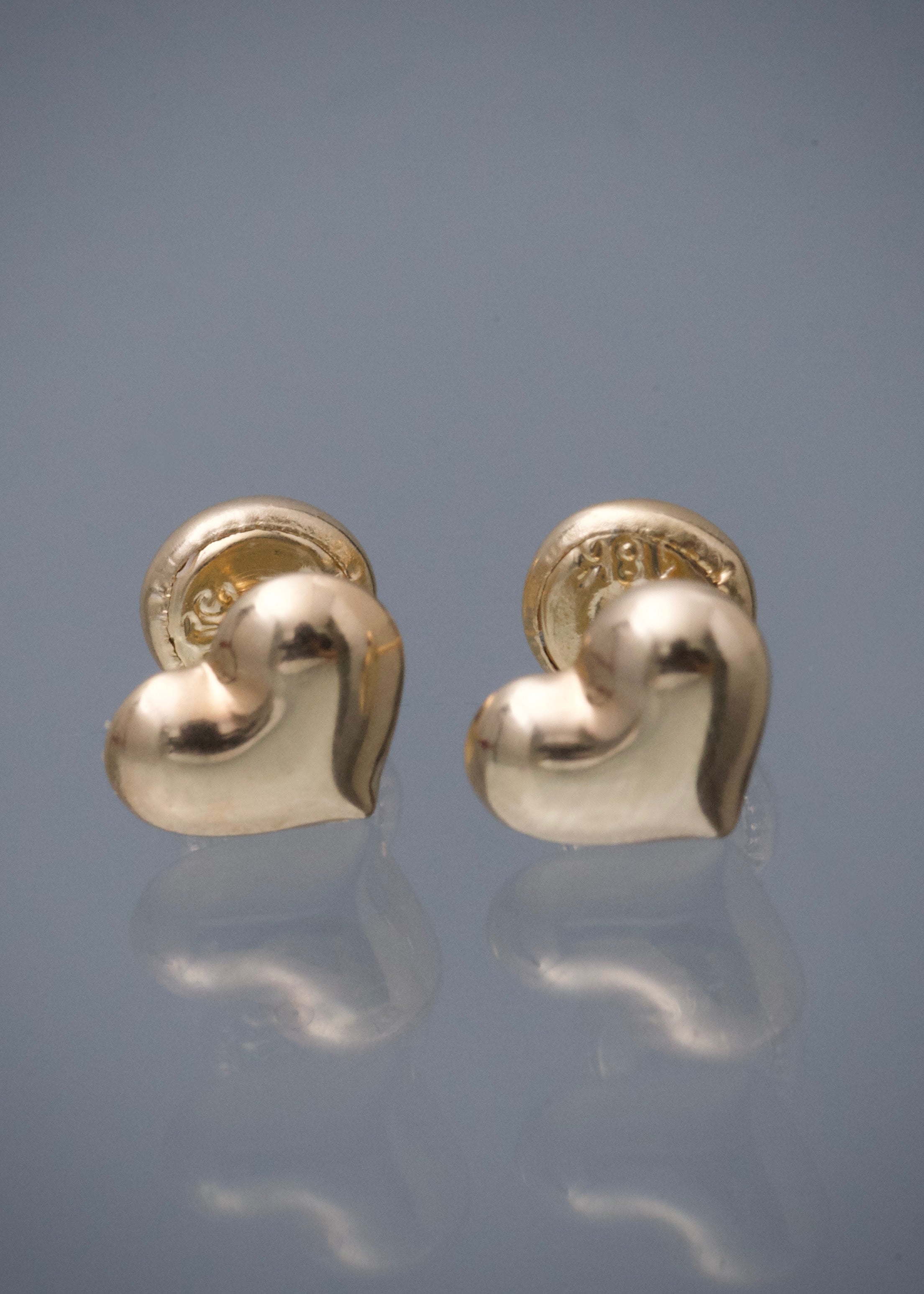 Topos de corazon liso 0.6gr /  Largo 0,6cm  / Oro Amarillo Nac B