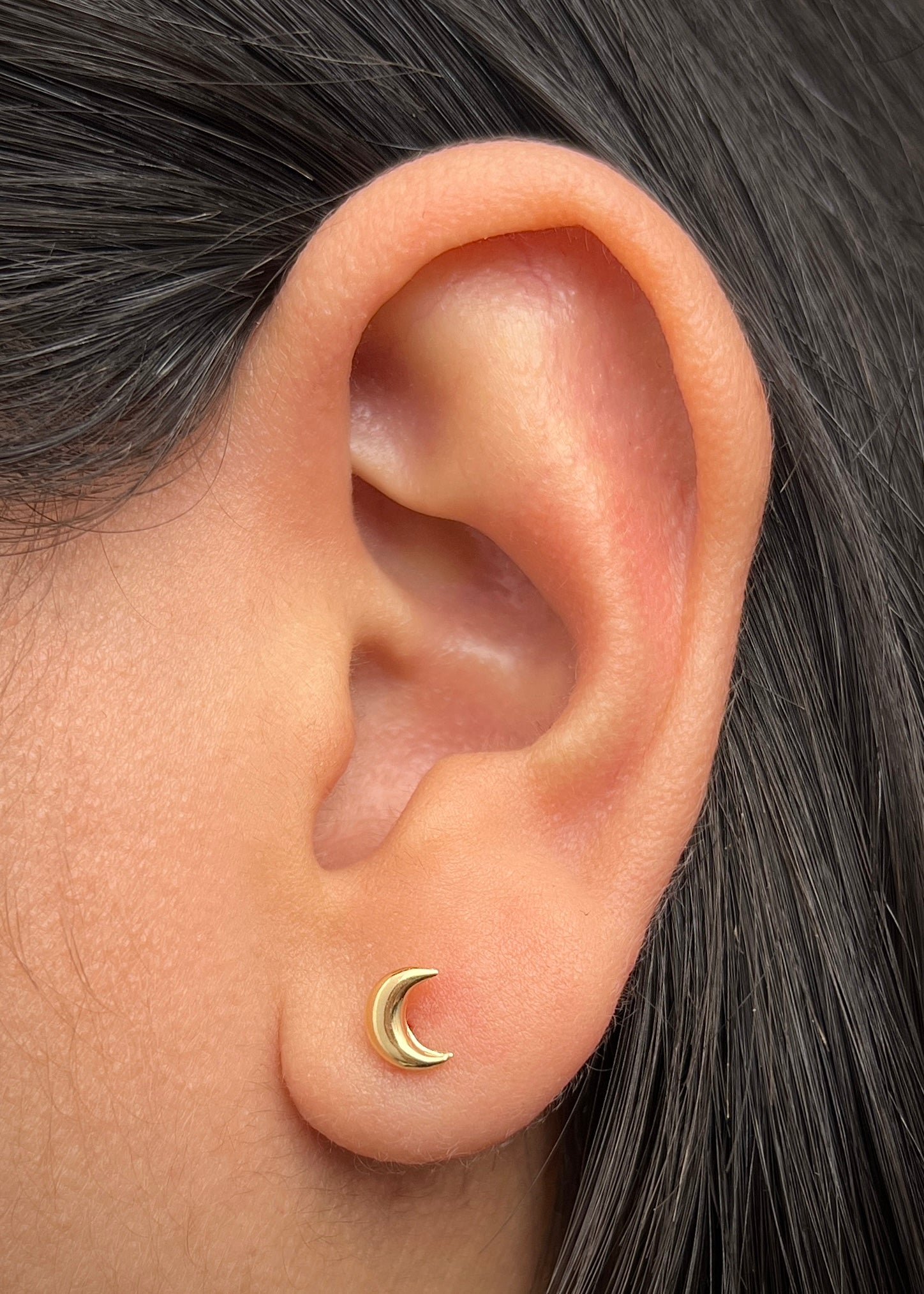 Topos luna 0.5gr / Largo 0.6cm — Oro Amarillo