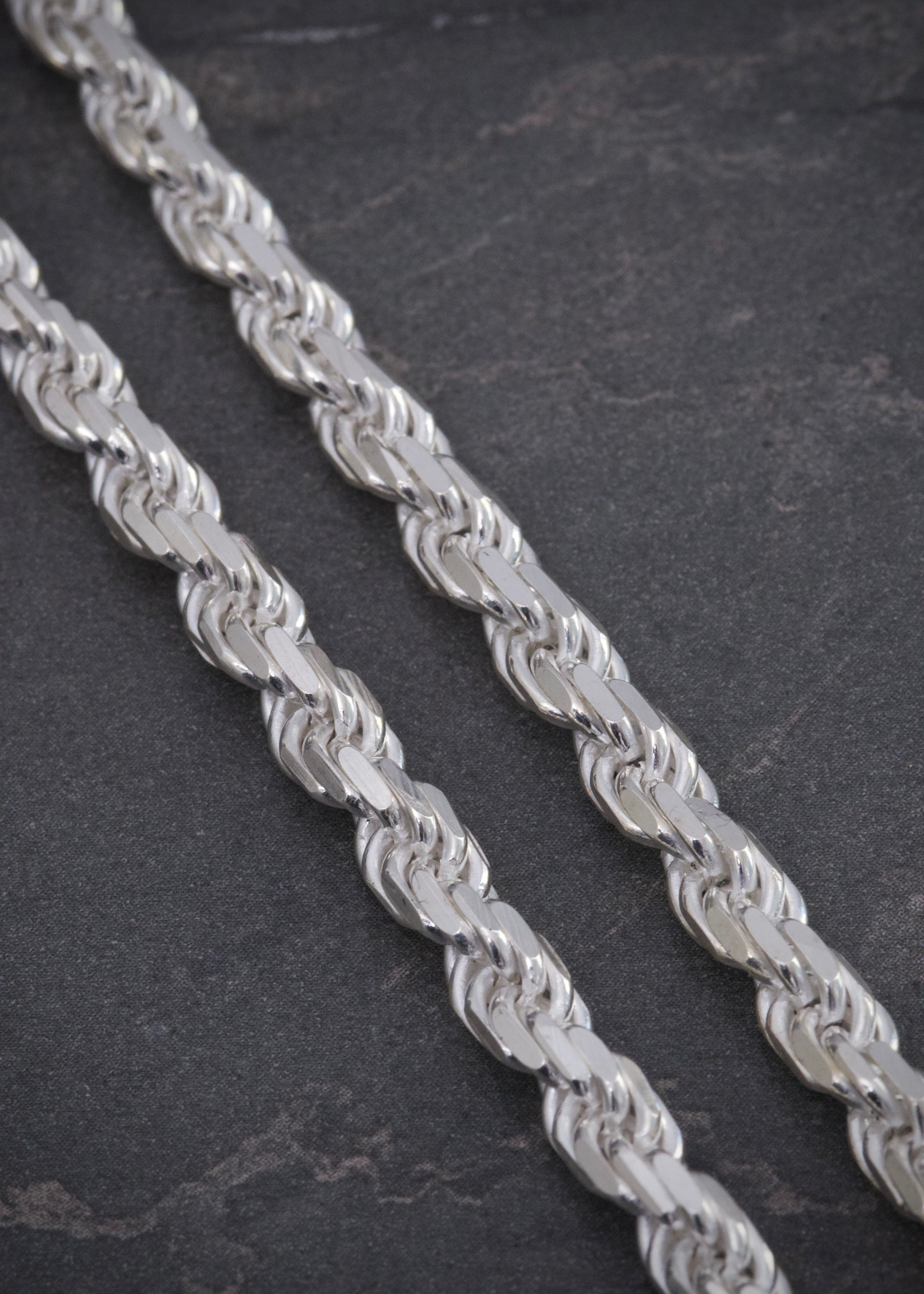 Cadena lazo 27.3gr / Largo 60cm / — — Plata