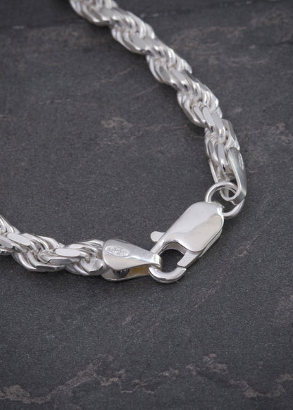 Cadena lazo 27.3gr / Largo 60cm / — — Plata