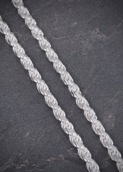 Cadena lazo 18.3gr / Largo 70cm / — — Plata