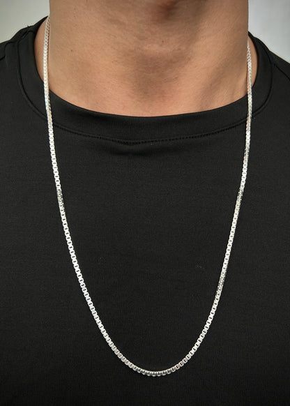 Cadena veneciana 24.25gr / Largo 70cm / — — Plata