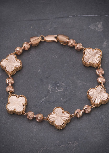 Pulso lucky clover diamantado 21.95gr / Largo 18.5cm / Oro Rosado Nac M