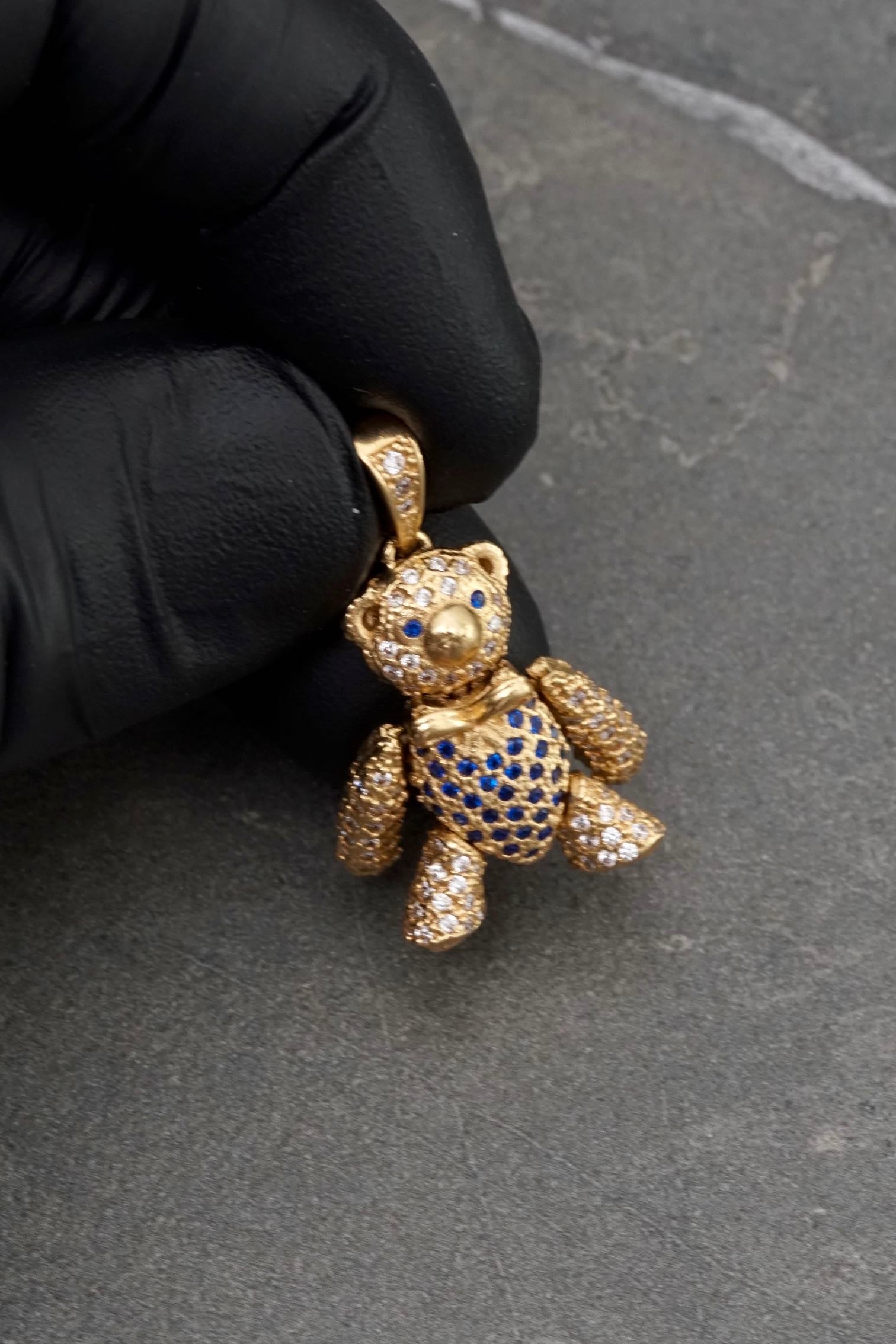 Dije articulado con swarovski azul y blanco 7.3gr / Largo 3cm / Oro Amarillo Nac P