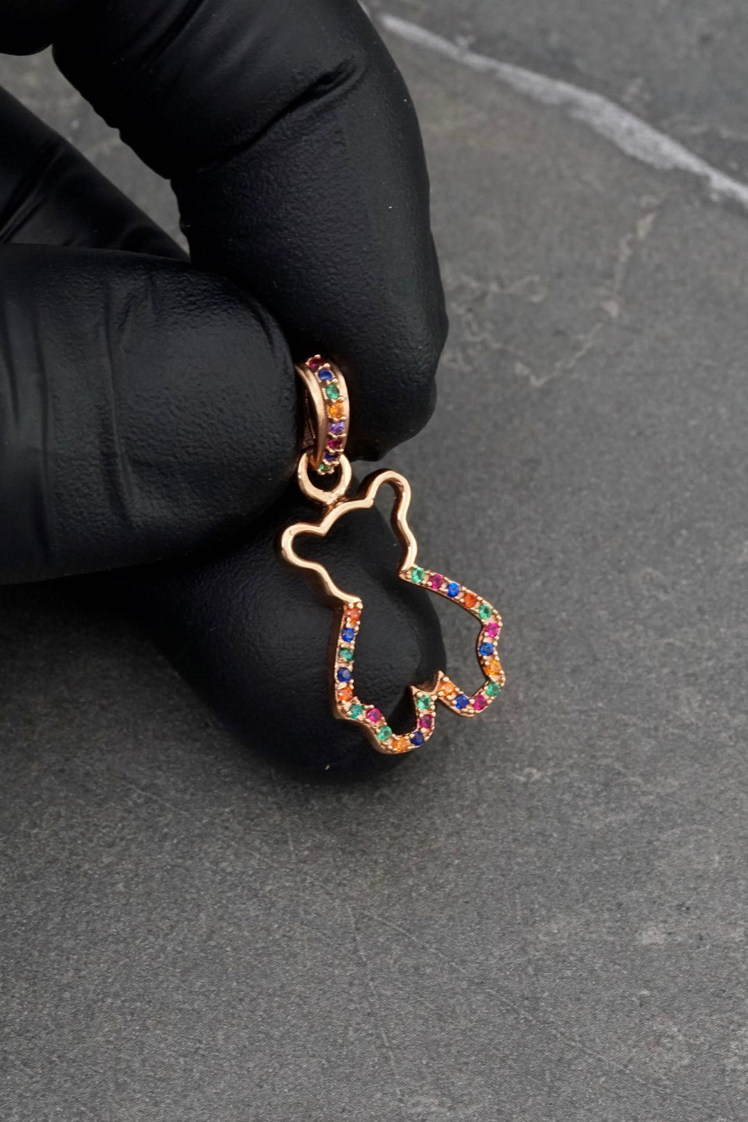 Dije oso th con swarovski multicolor 1.5gr / Largo 2.5cm — Oro Rosado